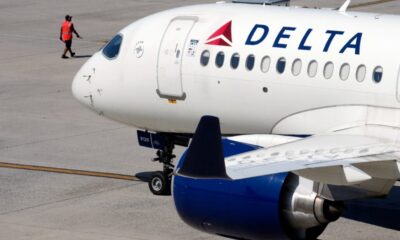 El Gobierno de EEUU abre investigación a Delta tras cuatro días de cancelaciones masivas