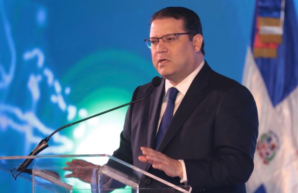 El director general de Aduanas, Eduardo Sanz Lovatón, afirmó que la institución que dirige aumentó su participación en la economía dominicana,