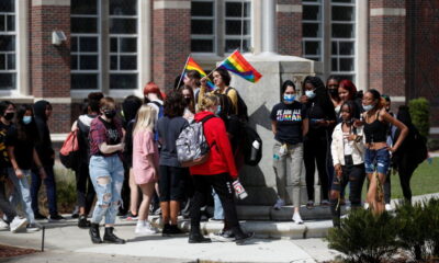 Corte Suprema de EEUU bloquea protecciones a estudiantes transgénero